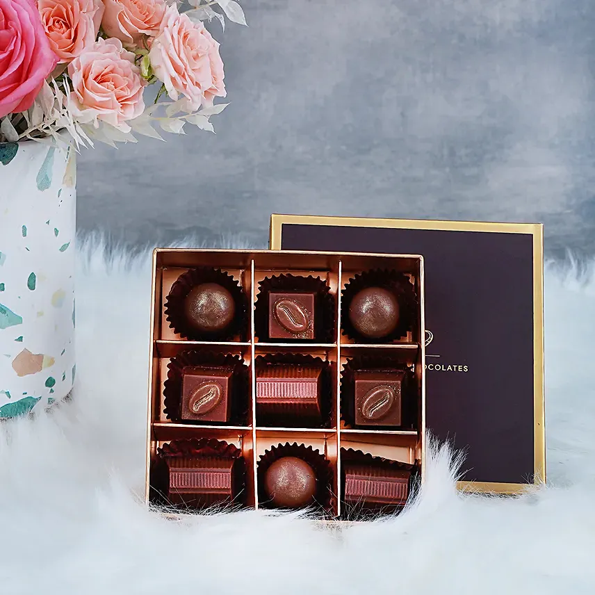 Roses In Premium Vase with Belgian Chocolates - Image 3