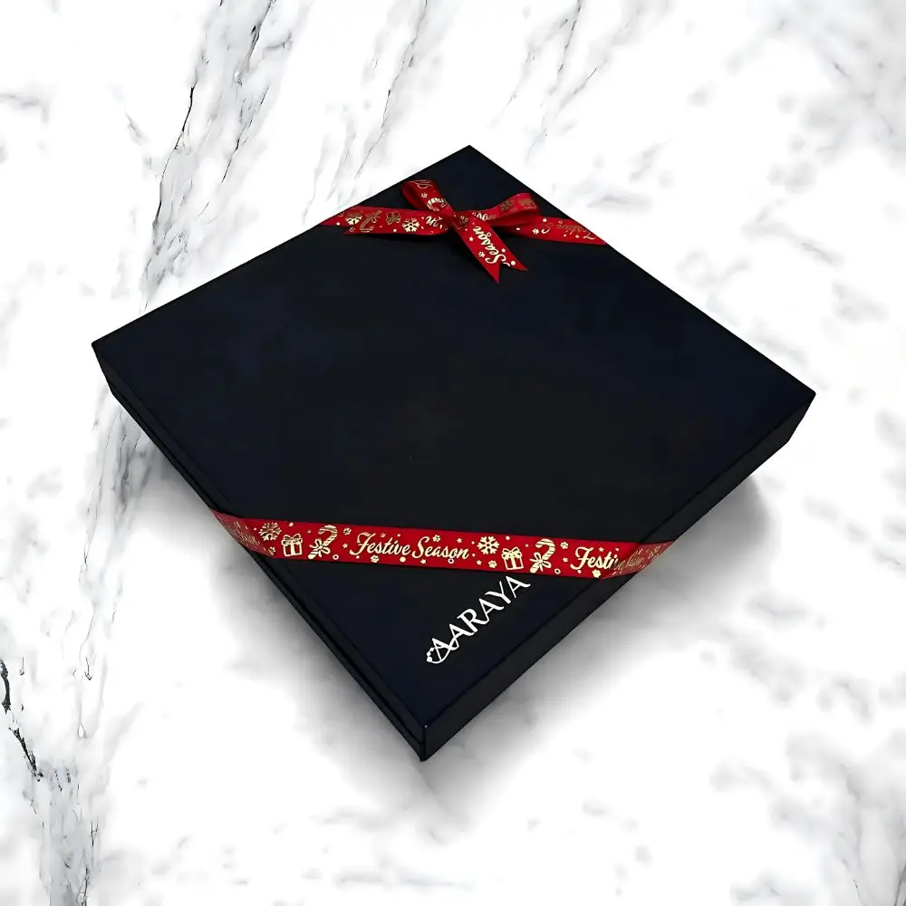 Noir Luxe Festive Luxury Chocolates Box - Image 3