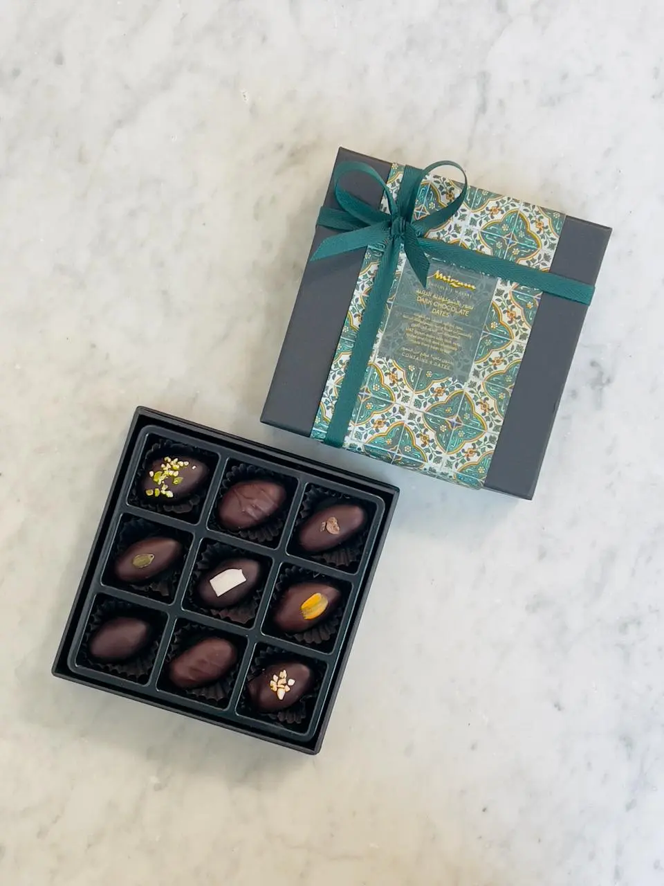 Dark Chocolate Dates Classic Box